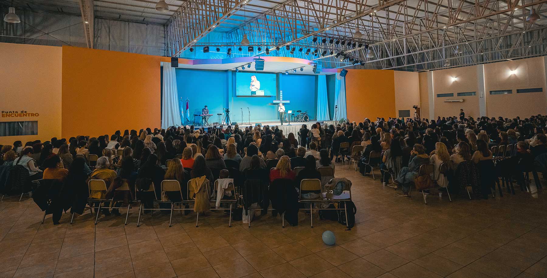 Encuentro de Mujeres hacia el Festival Palau Córdoba 2026